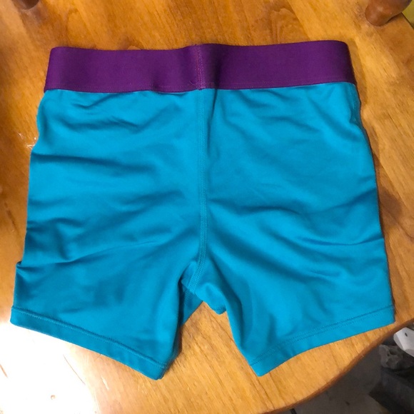 Nike Pro Athletic Compression Shorts - Picture 2 of 6